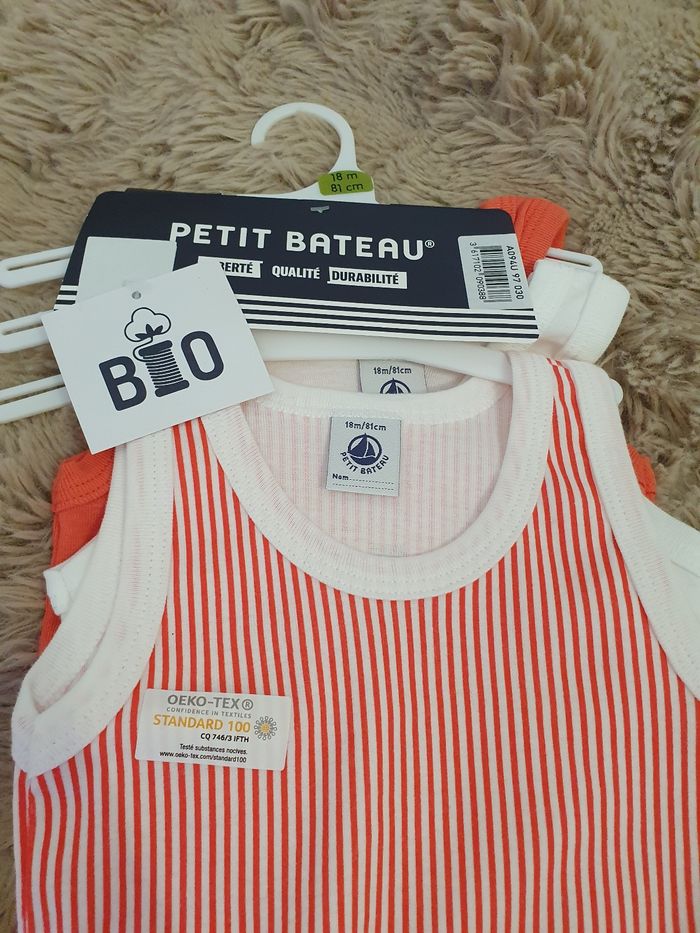 Lot de 3 bodies sans manches 18mois petit bateau - photo numéro 2