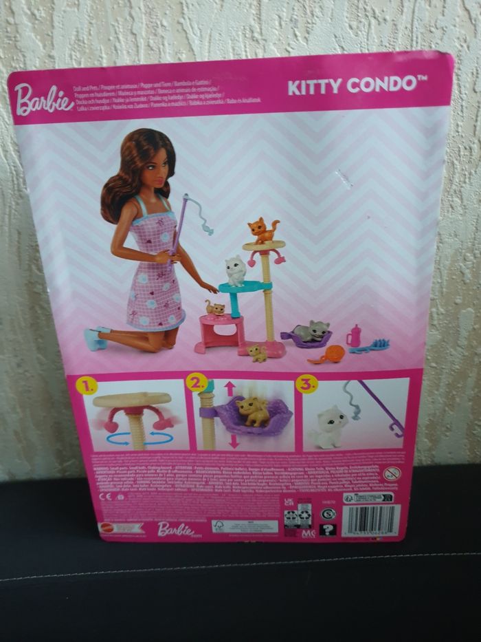BARBIE ET SON ARBRE A CHAT MATTEL - photo numéro 2
