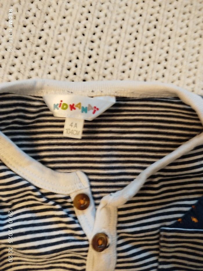 Lot d'un tee-shirt et une chemise ML 4 ans - photo numéro 5