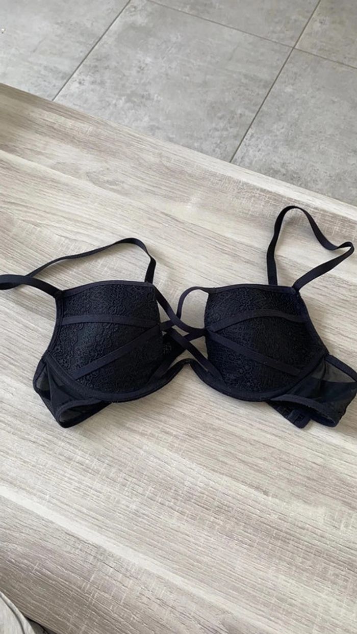 Soutien gorge noir undiz