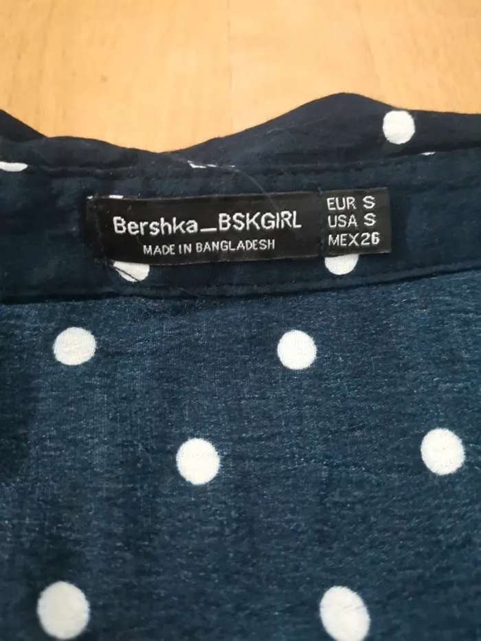 Chemise crop bershka - photo numéro 2