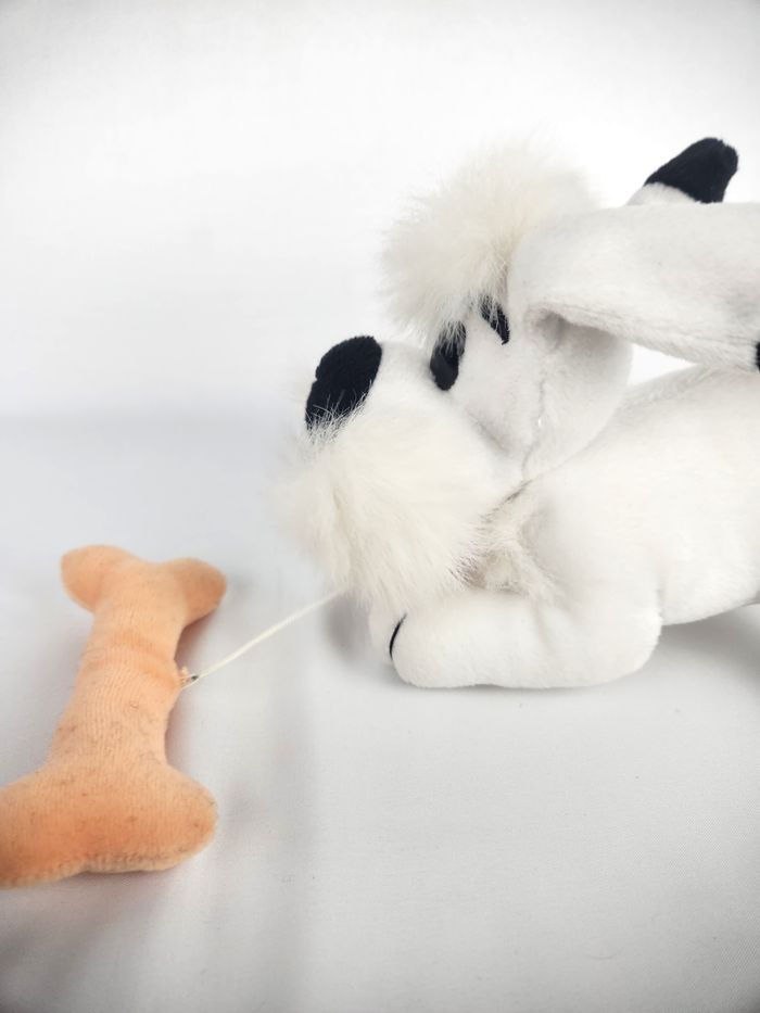 Peluche Idéfix Parc Astérix - Chien Obélix - Avec Os étirable - photo numéro 6