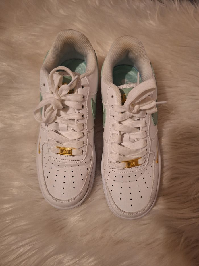 Baskets nike - photo numéro 2