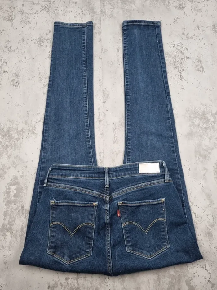 Jean Levi’s Bleu – Taille 36 Femme (mesures en photos) - photo numéro 3