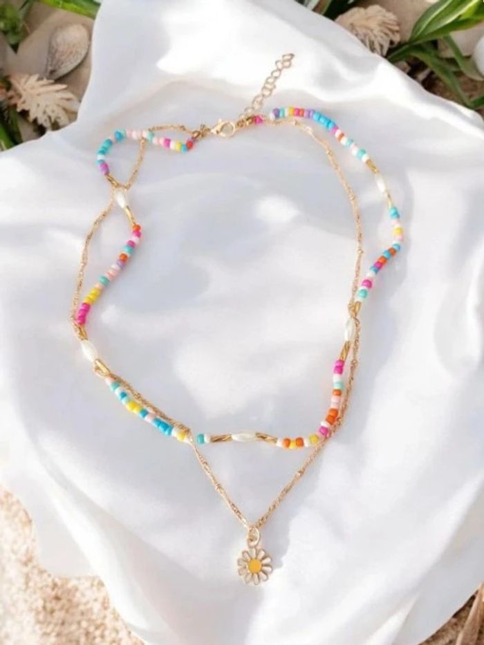 Collier multirangs, perles multicolore, pendentif fleurs, tendance été 🌼