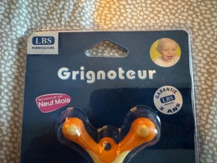 Grignoteur sucette creuse pour bébé - photo numéro 4