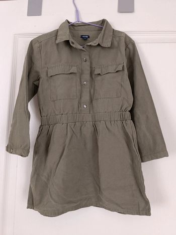 Jolie robe kaki kiabi 5 ans