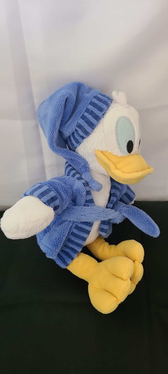 Peluche Donald NICOTOY Disney peignoir bleu - photo numéro 4