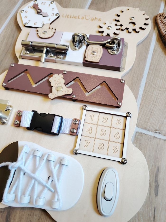 🐻Planche/panneau Ours multi activités busy board en bois - photo numéro 3