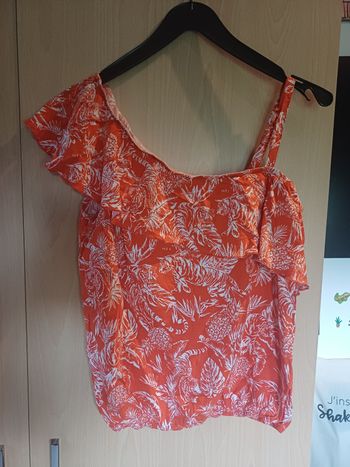 Top orange 