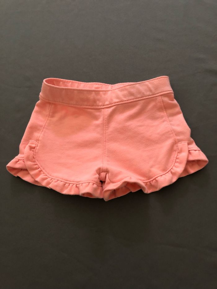 Vend short taille 2 ans