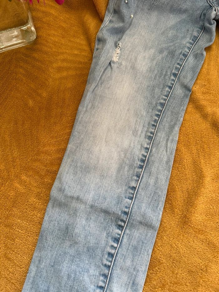 Jeans troués femme - photo numéro 2