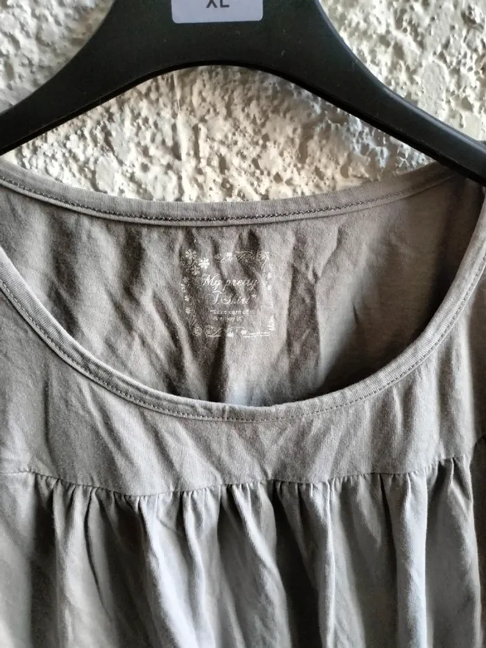 T-shirt gris taille 38 - photo numéro 4