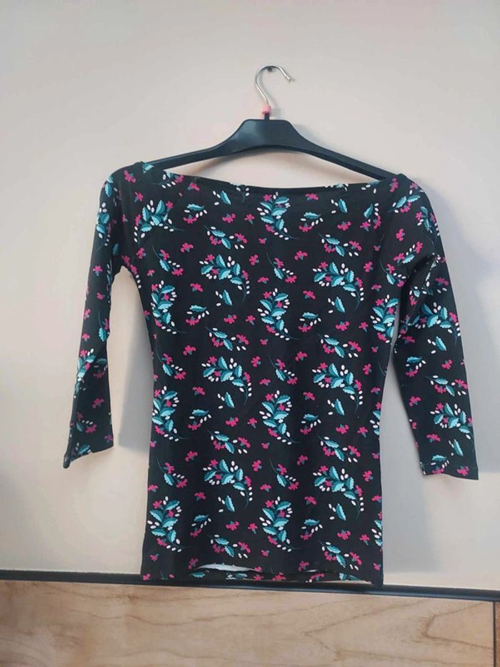 Tee shirt neuf Reserved
Taille XS - photo numéro 3