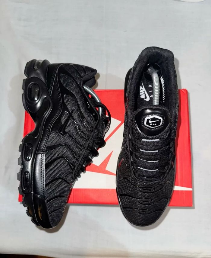 Nike tn noir full black 43