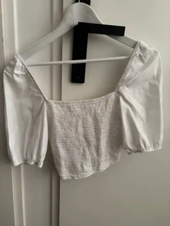 Crop top blanc Primark t. 36 parfait état