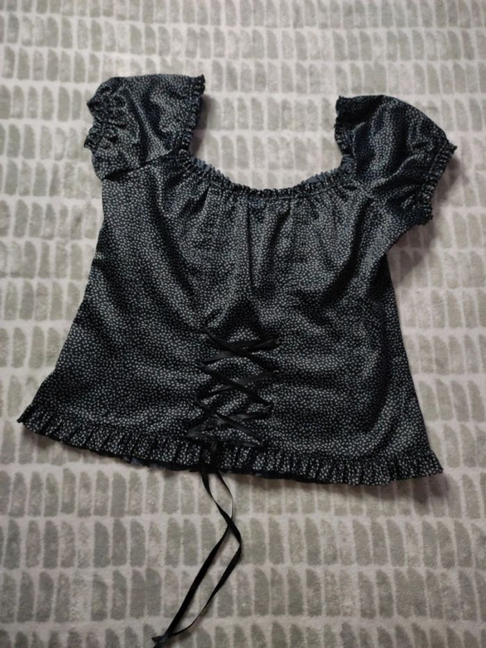 Haut blouse noir et point gris lacé Au dos taille 40 - photo numéro 4