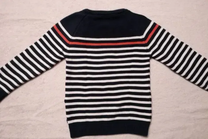 Pull Obaïbi 24 mois (réf perso I9)(familleac72) - photo numéro 2