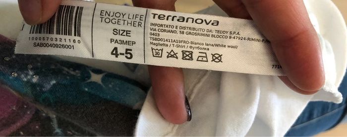 #T-shirt reine des neige Disney 4/5 ans - photo numéro 6