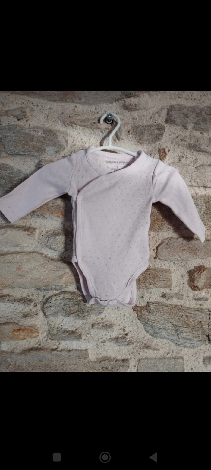 Lot de 7 bodies orchestra, ouverture sur le devant, taille 1mois - photo numéro 5