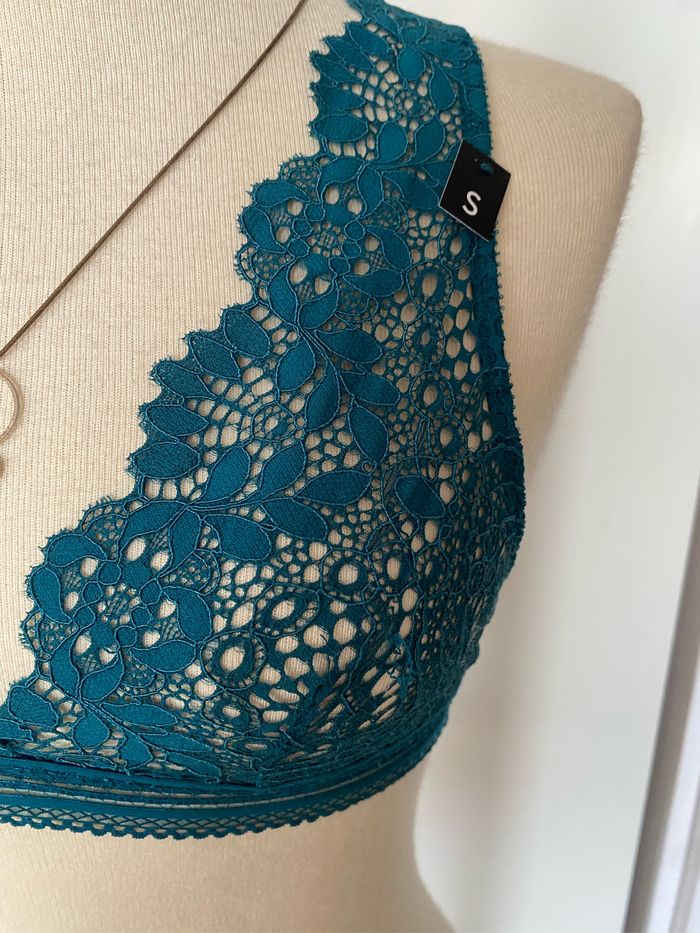 Brassière dentelle Etam taille S.  Turquoise - photo numéro 2
