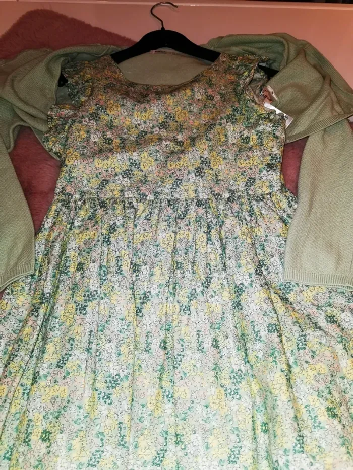 Robe et gilet Gémo 10 ans - photo numéro 2