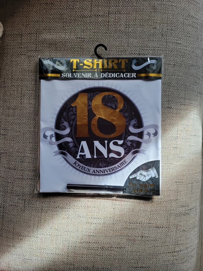 Tee-shirt 18ans a dedicacer