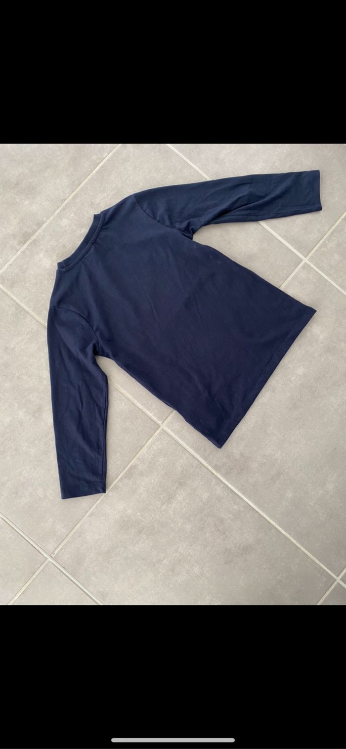 Tee shirt manches longues dinosaure Neuf 7 ans - photo numéro 10