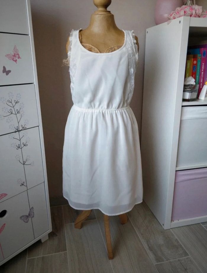 Robe blanche - photo numéro 3