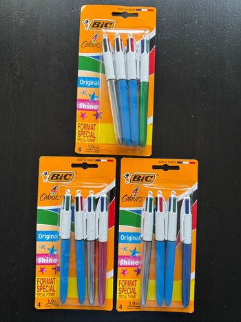 12 stylos billes 4 couleurs