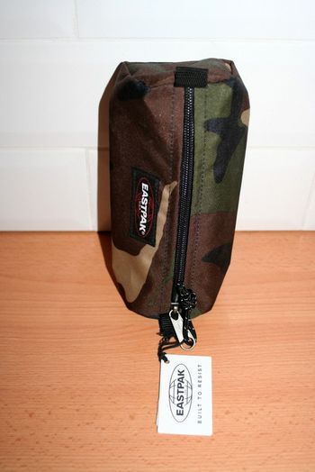 Trousse Eastpak neuve étiquetée