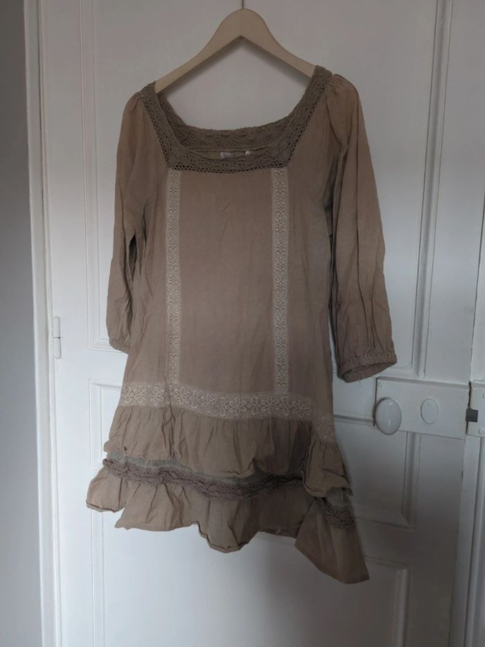 Robe beige marron stradivarius L boheme