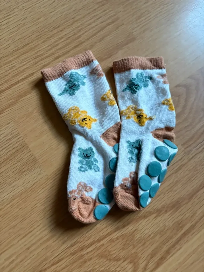 Chaussettes antidérapantes - photo numéro 2