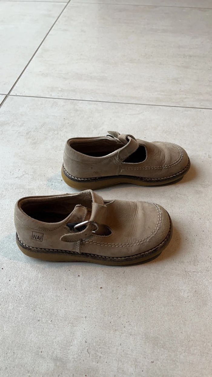 Chaussures à boucle