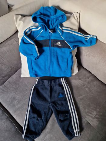 Ensemble adidas bébé 3 mois