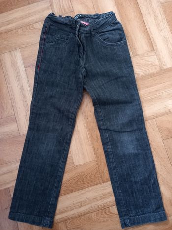 Jean 6 Ans " DKNY " TBE