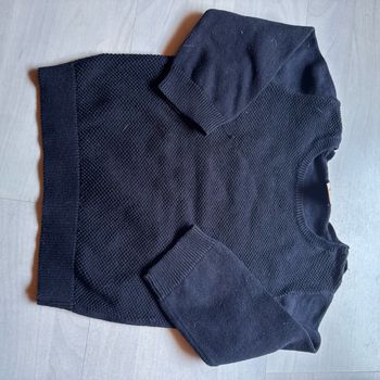 Pull fin