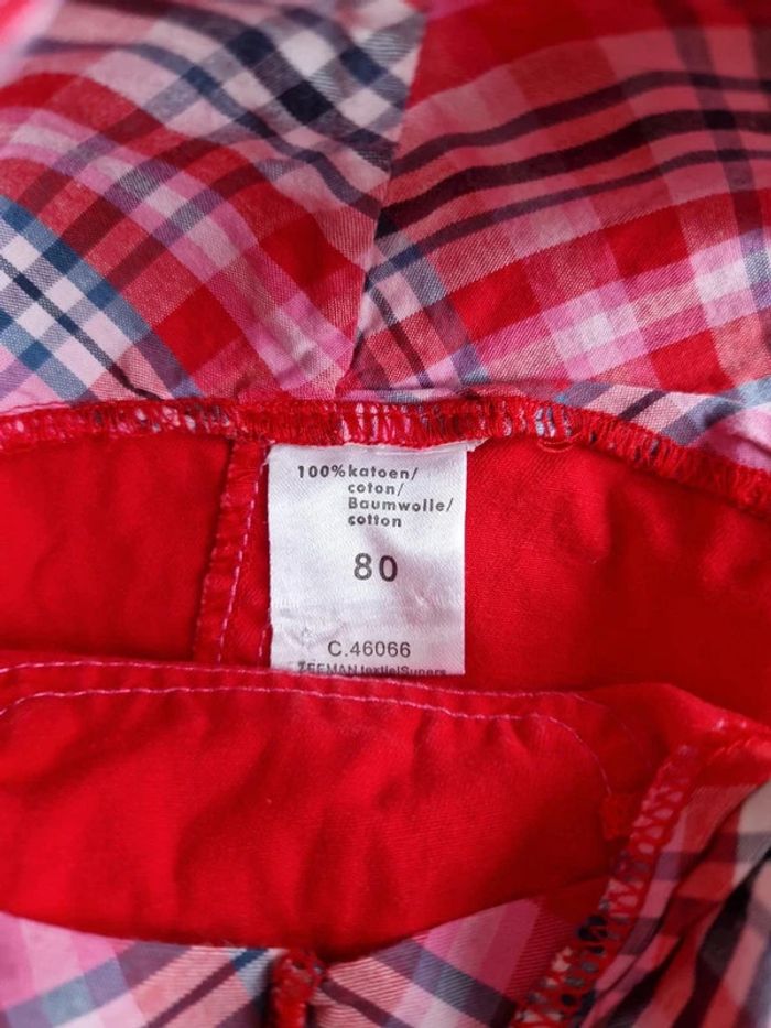 Jolie robe rouge taille 18 mois - photo numéro 3