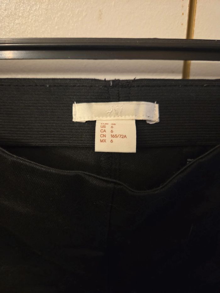 Pantalon style simili H&M taille 38 - photo numéro 2