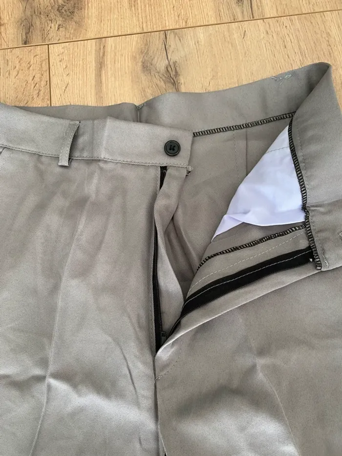 Costume 3 pièces homme gris - photo numéro 10