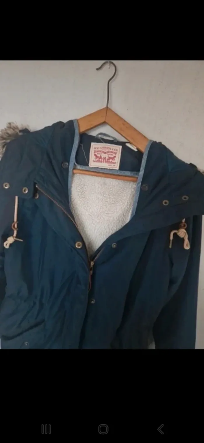 Veste hiver doublé levis femme taille xs tres bon etat - photo numéro 2