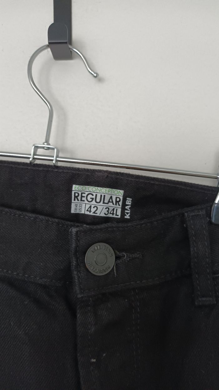 Jean taille 42 - photo numéro 3