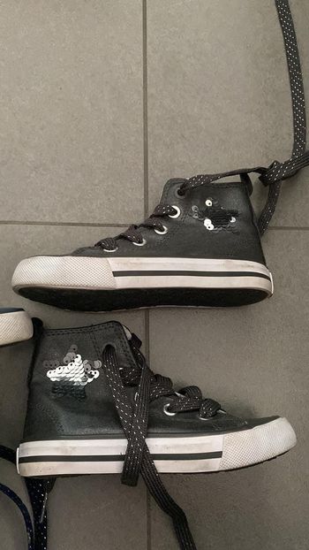 Bottines grises avec sequins 25