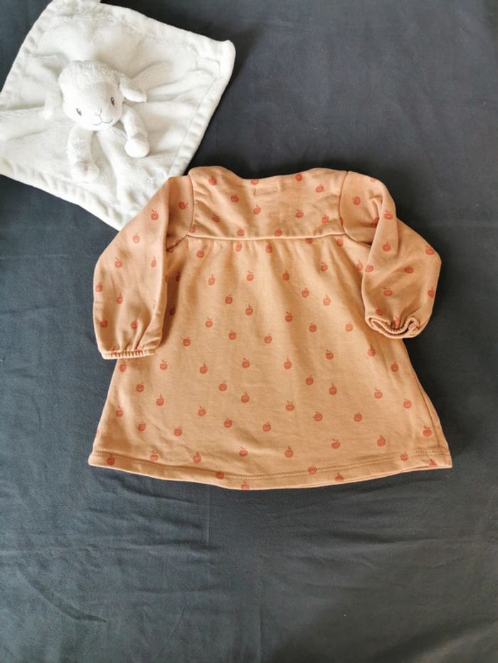 Robe 6 mois - photo numéro 3
