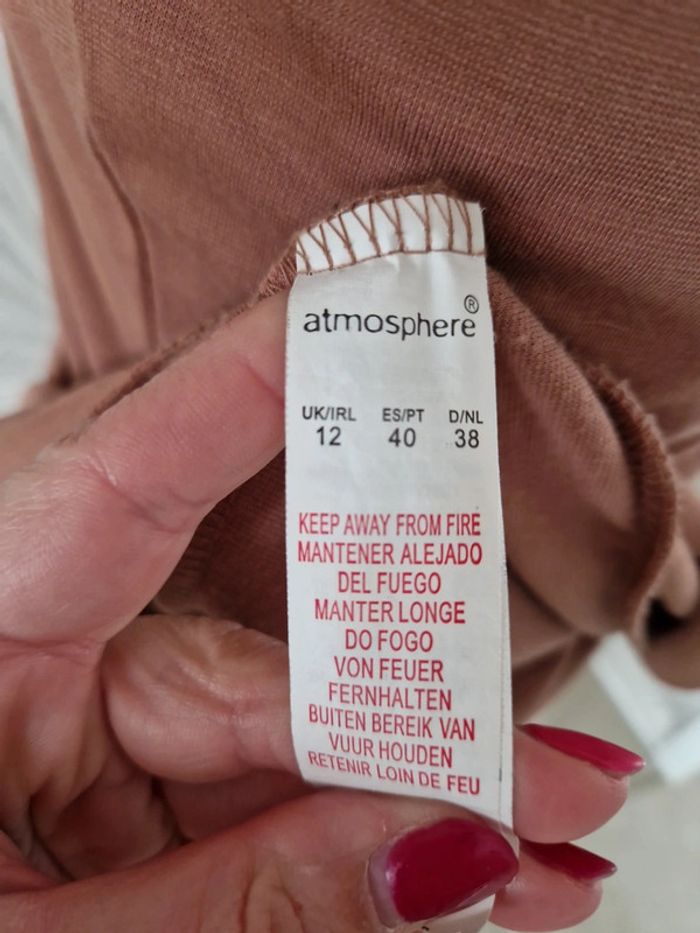 Jolie robe Atmosphère Taille 40 - photo numéro 5