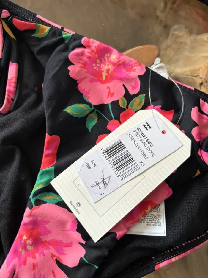 Maillot de bain 2 pièces Billabong noir fleur rose - photo numéro 5