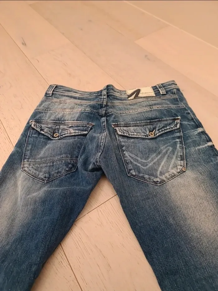 Jean Oxbow taille 40 neuf - photo numéro 12