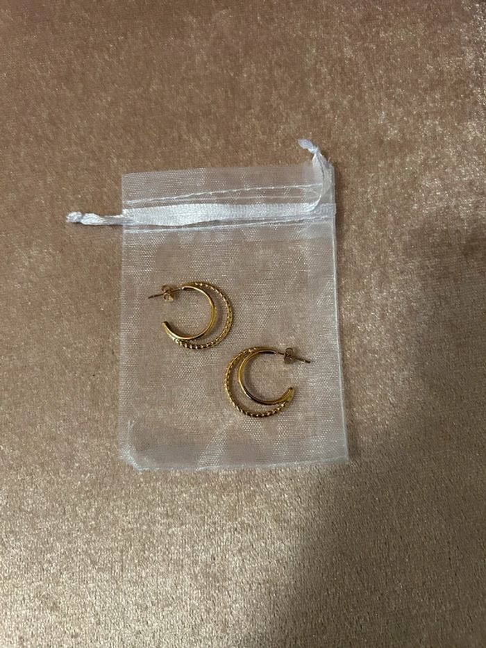 Boucles d’oreilles dorée en acier inoxydable