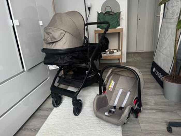 Poussette 3 en 1 + cosy + accessoires - photo numéro 1