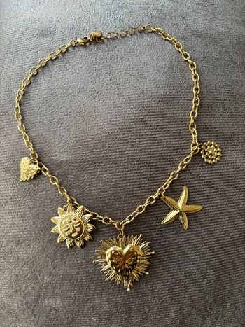 Collier doré acier neuf